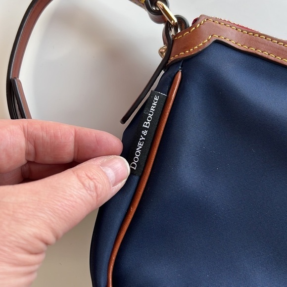 DOONEY & BOURKE Navy Crossbody Tan Leather Trim Adjustable Strap - Picture 7 of 15